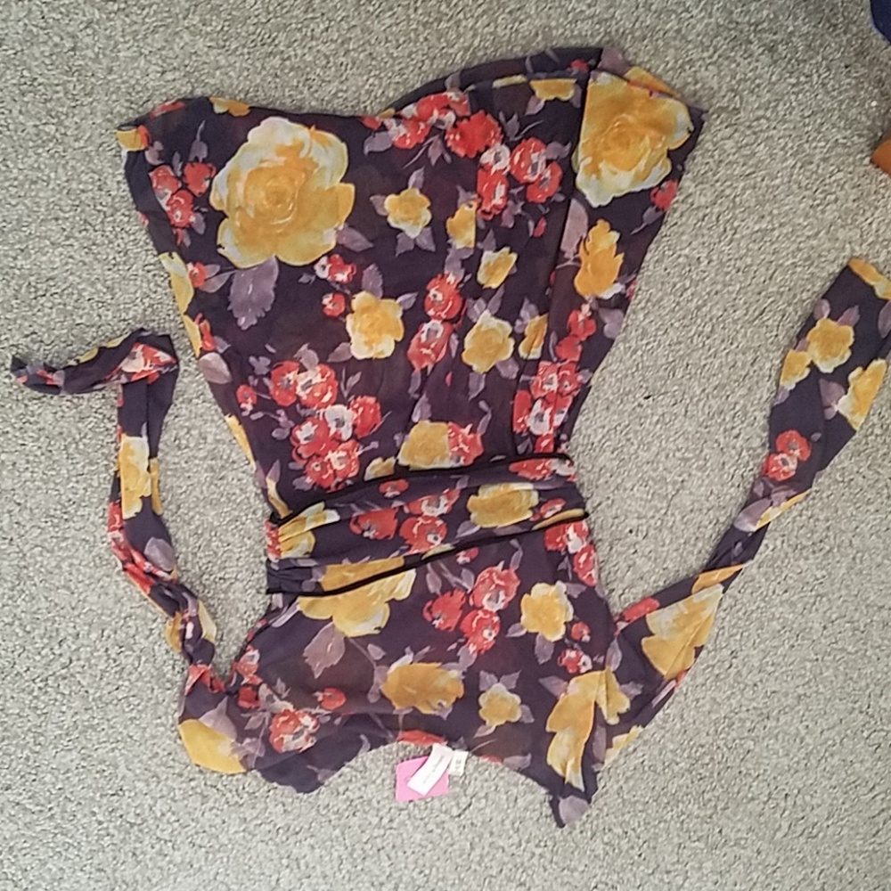 Blouse - Picture 2 of 2